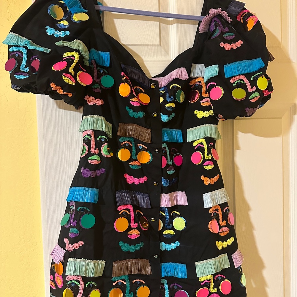 Queen of sparkles abstract faces dress size small